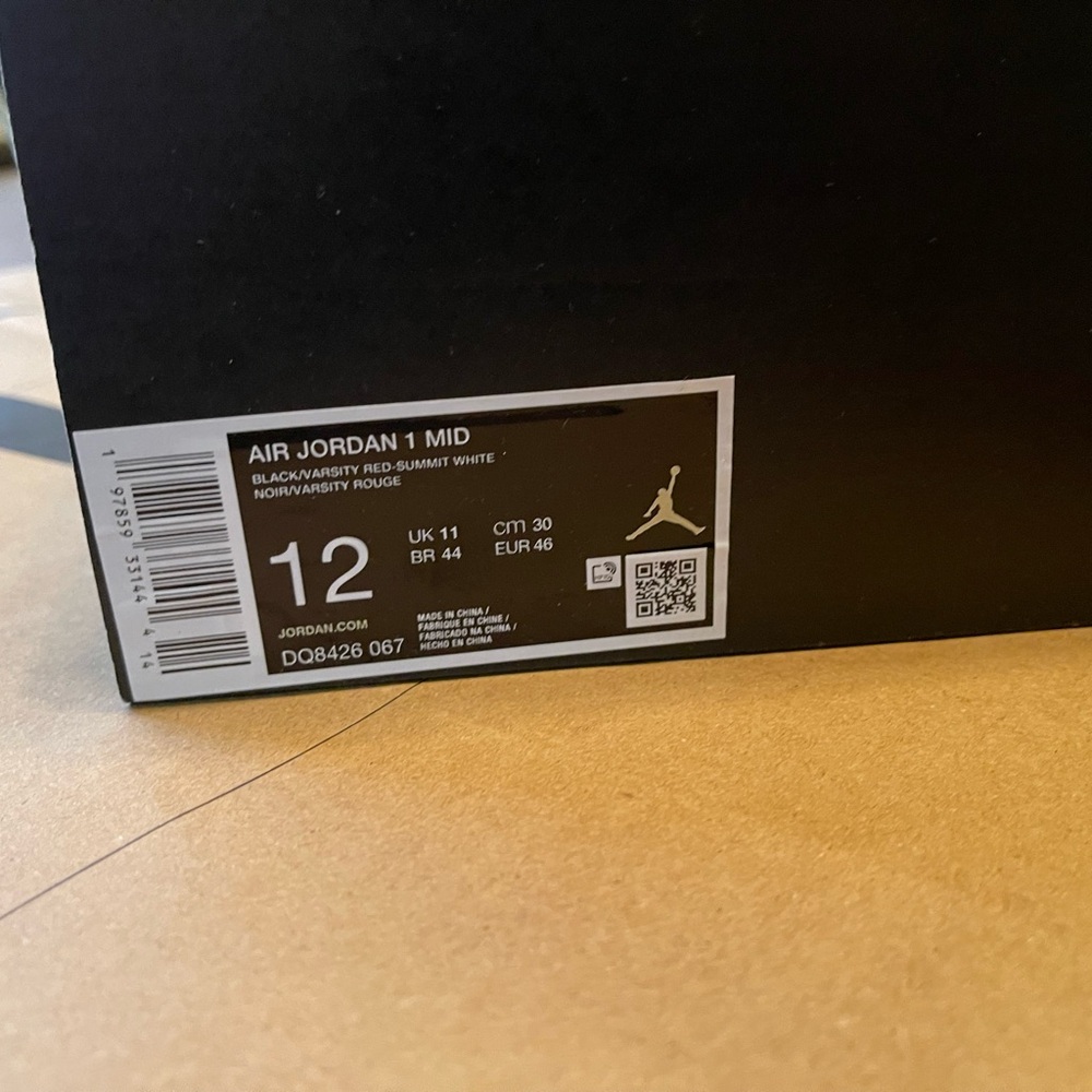 Air Jordan 1 Mid - Black, Summit White, Varsity Red - Size 12 - Picture 10 of 11